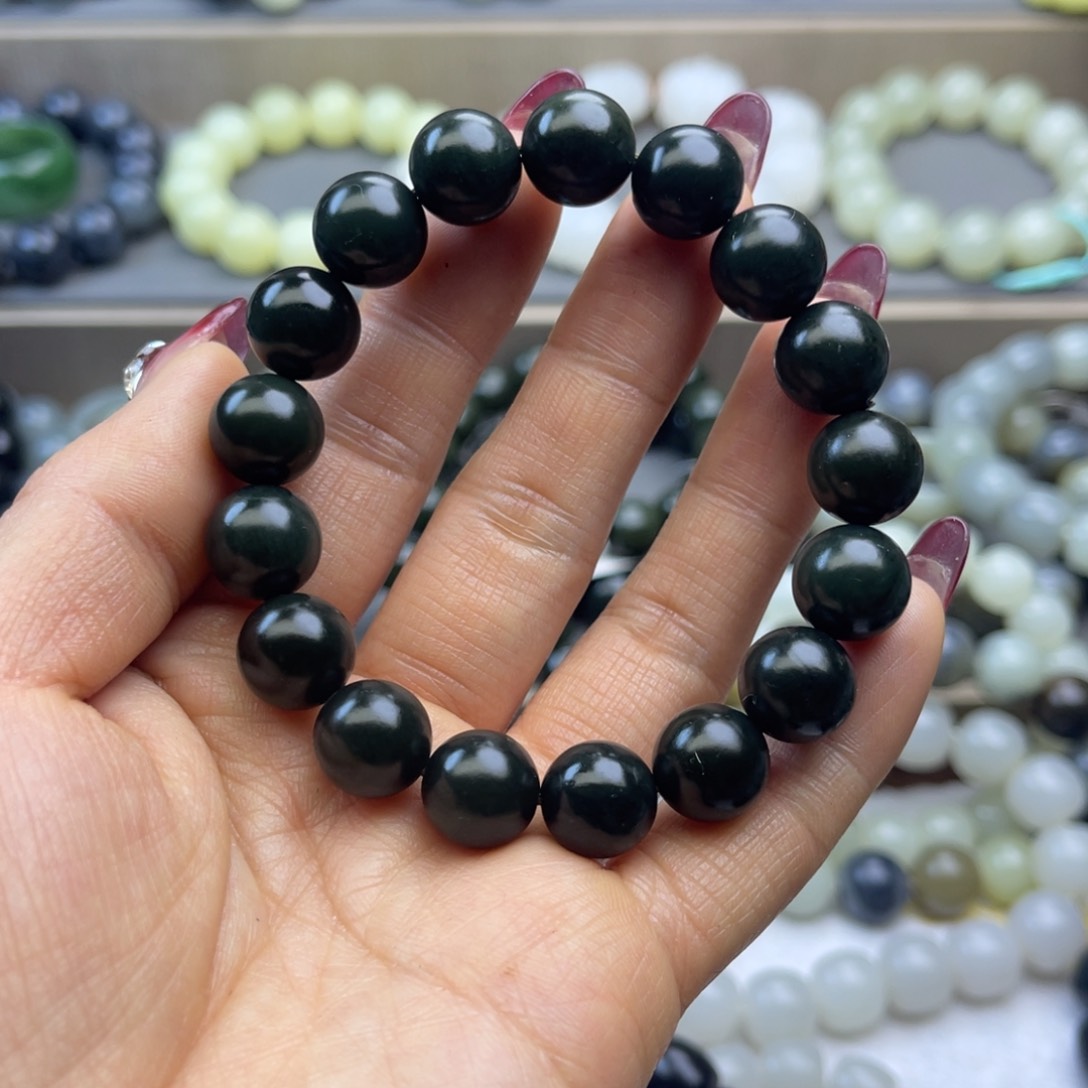 和田玉手链未镶嵌