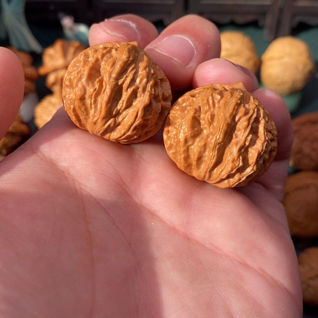 文玩核桃把件狮子