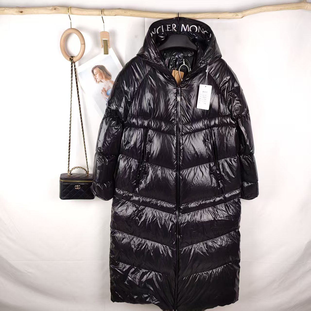 99新 MONCLER 海囤K/蒙口上衣/3码/yk150660
