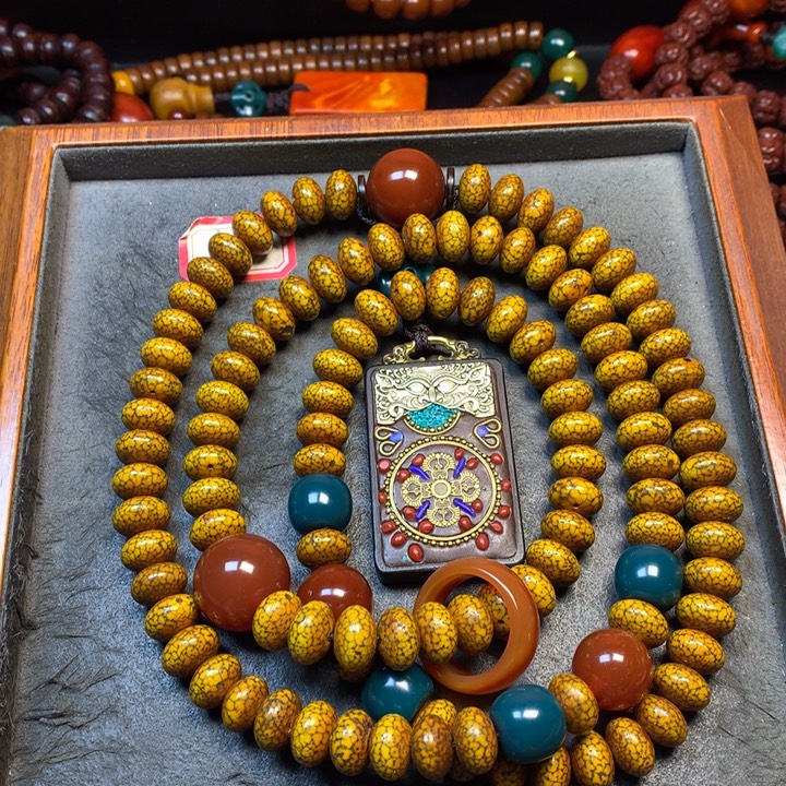 星月菩提吊坠菩提