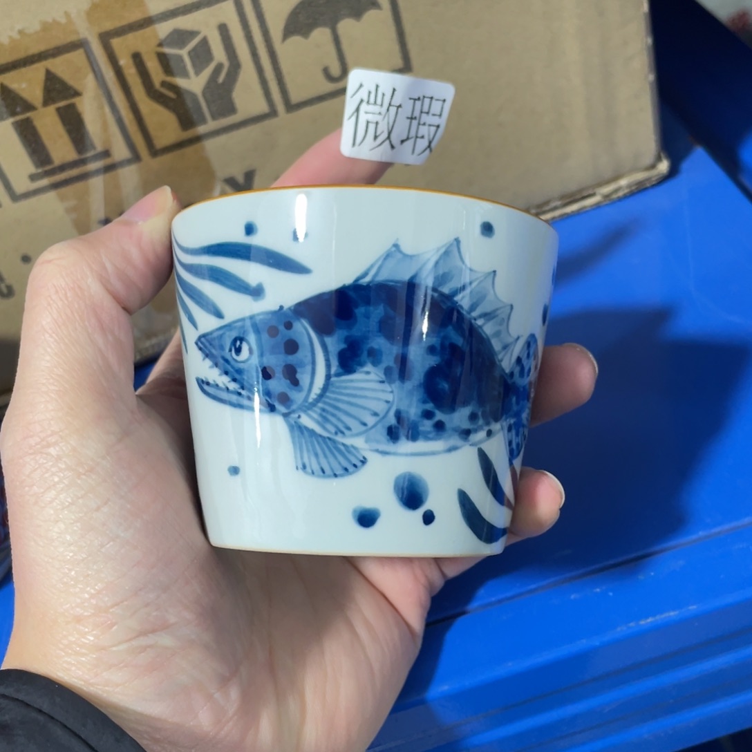 釉下手绘茶具微瑕