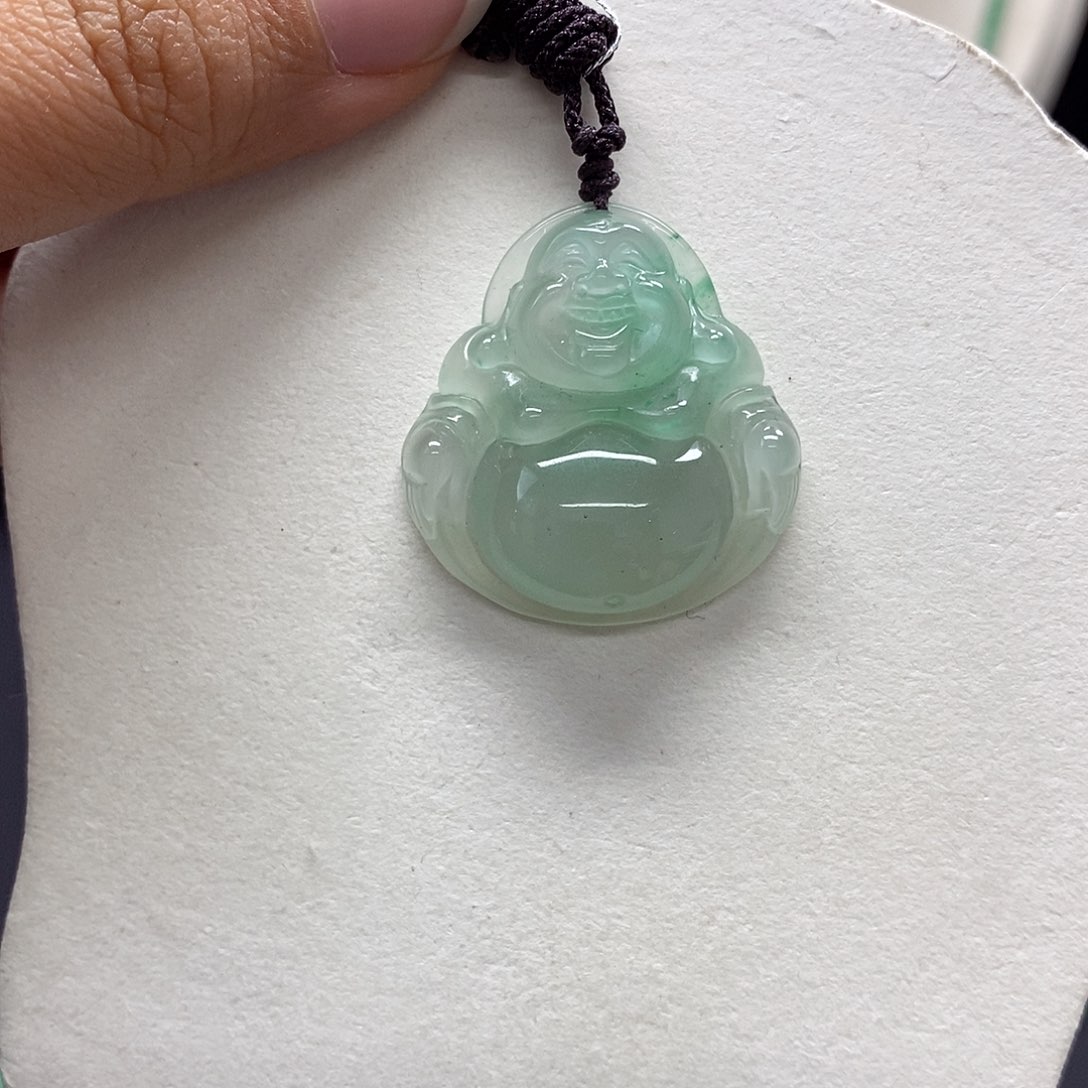 石英质玉颈饰未镶嵌