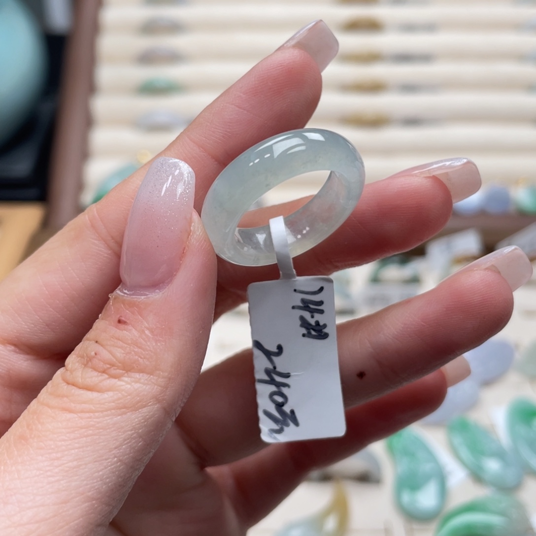 F****翡翠未镶嵌戒圈a62港圈14冰绿底