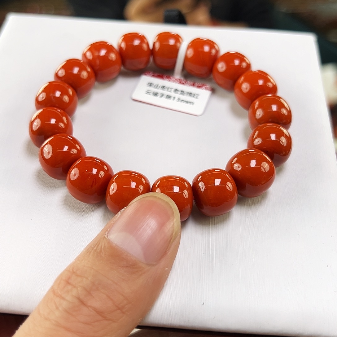 南红玛瑙未镶嵌买13mmm保山南红锦红