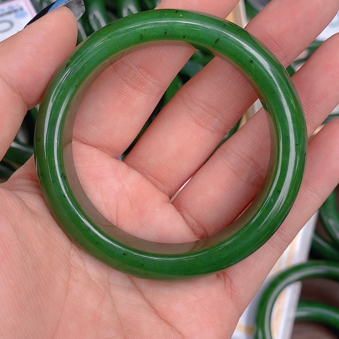 紫***玉和田玉（碧玉）未镶嵌手链