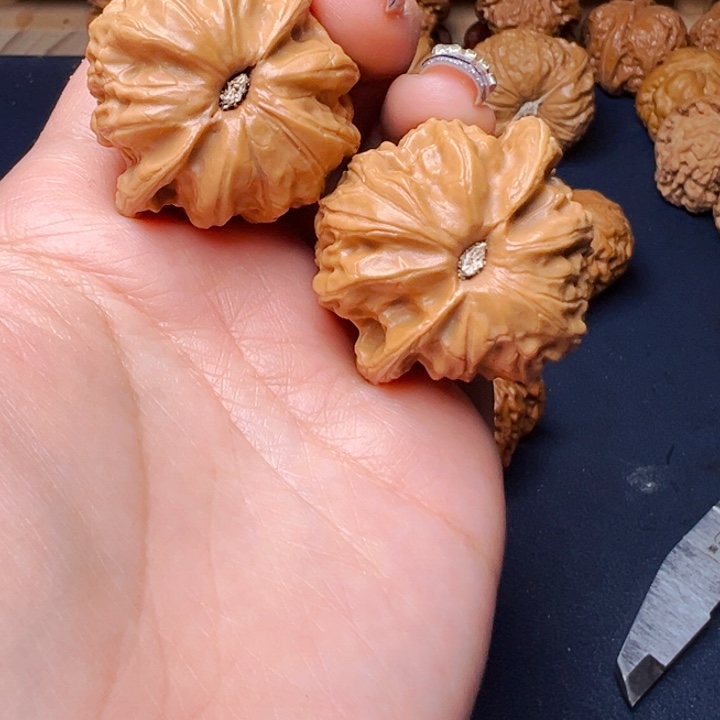 文玩核桃吊坠乾隆磨39