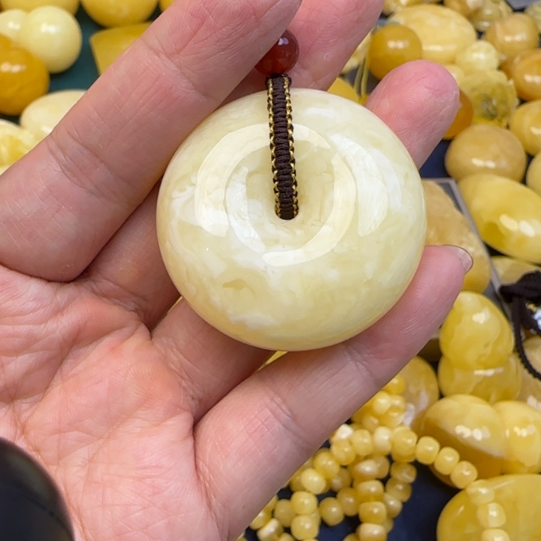 未镶嵌颈饰蜜蜡天然蜜蜡