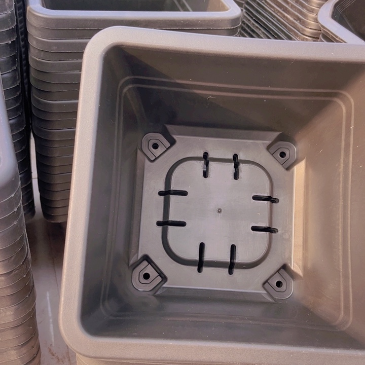 树脂280黑方口27高18一组5个