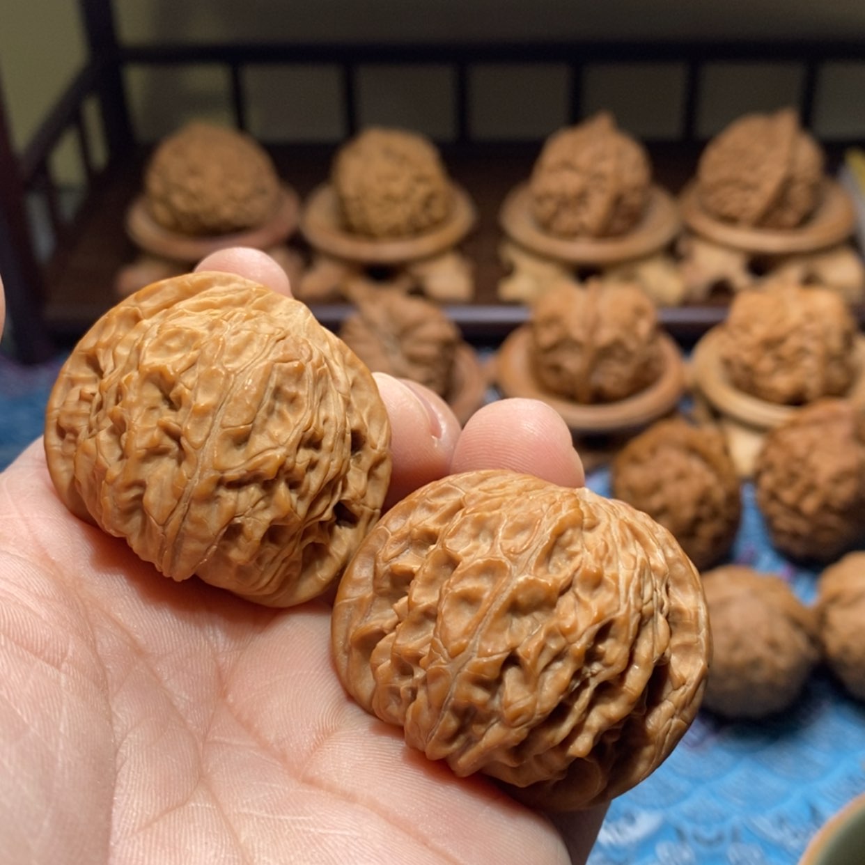 【闪购商品】文玩核桃吊坠蝴蝶磨