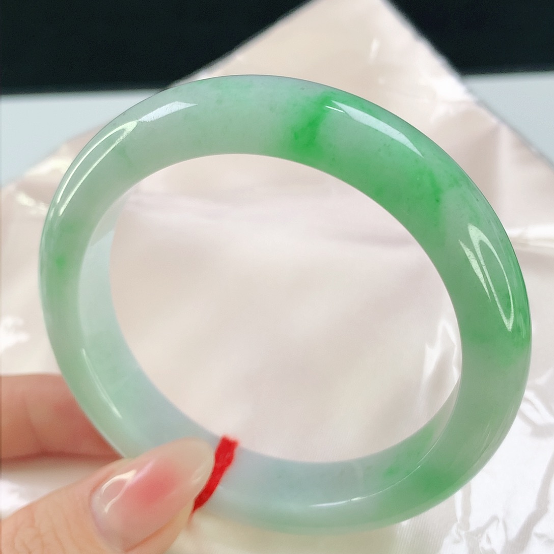 未镶嵌手镯翡翠847