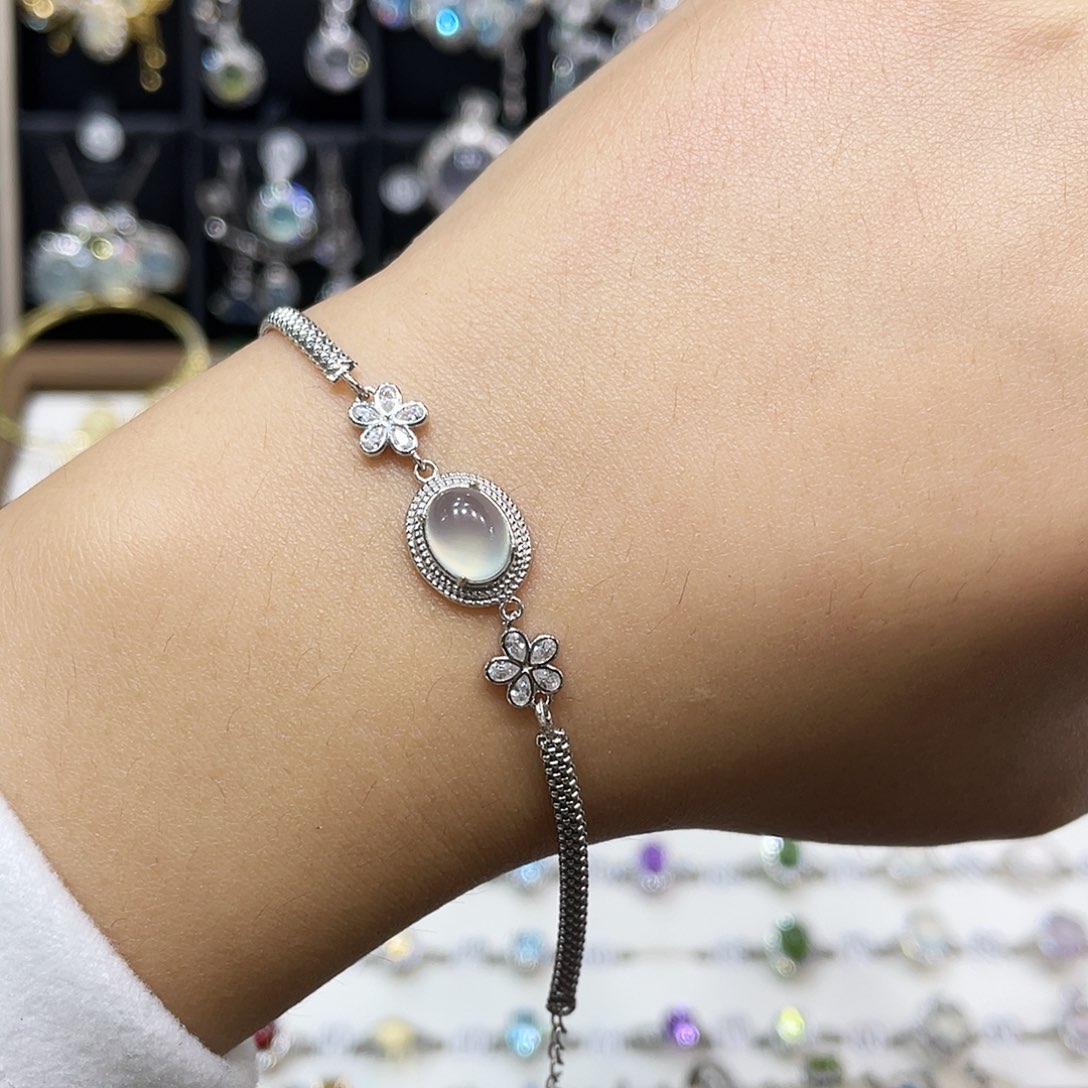 图***包岫玉银S925镶嵌手链