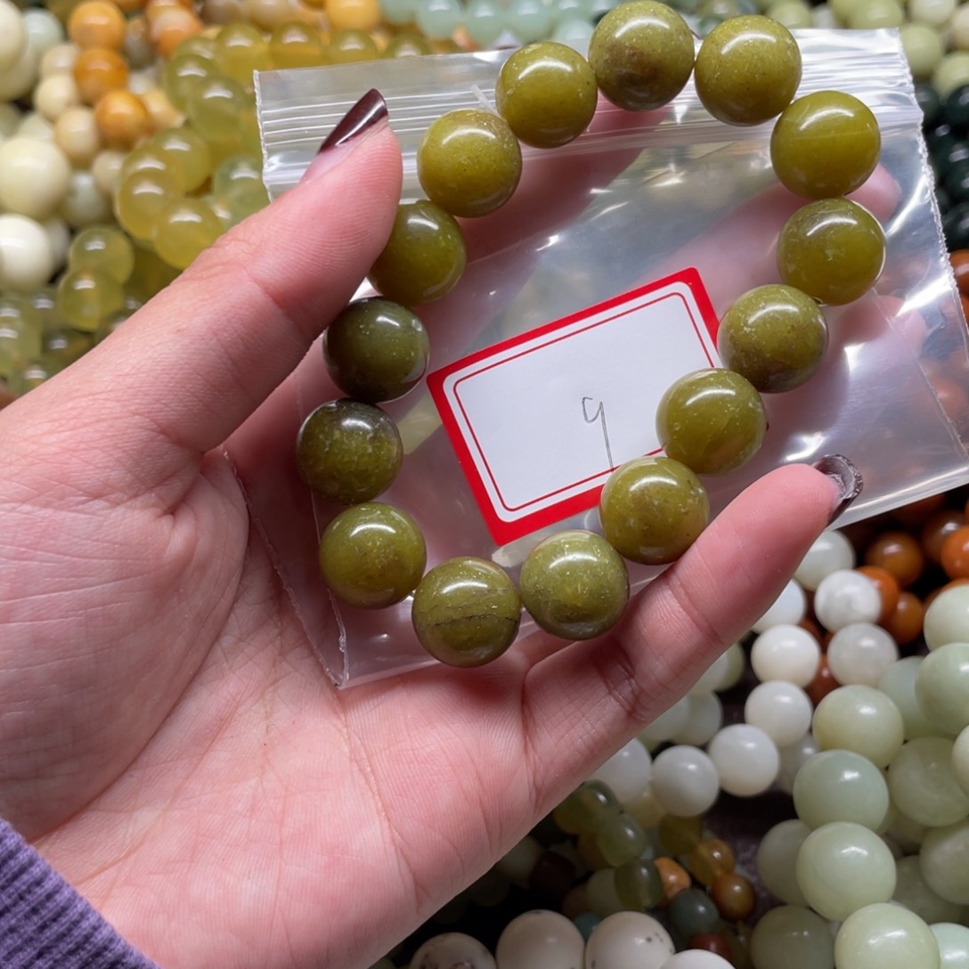 蛇纹石玉未镶嵌手串