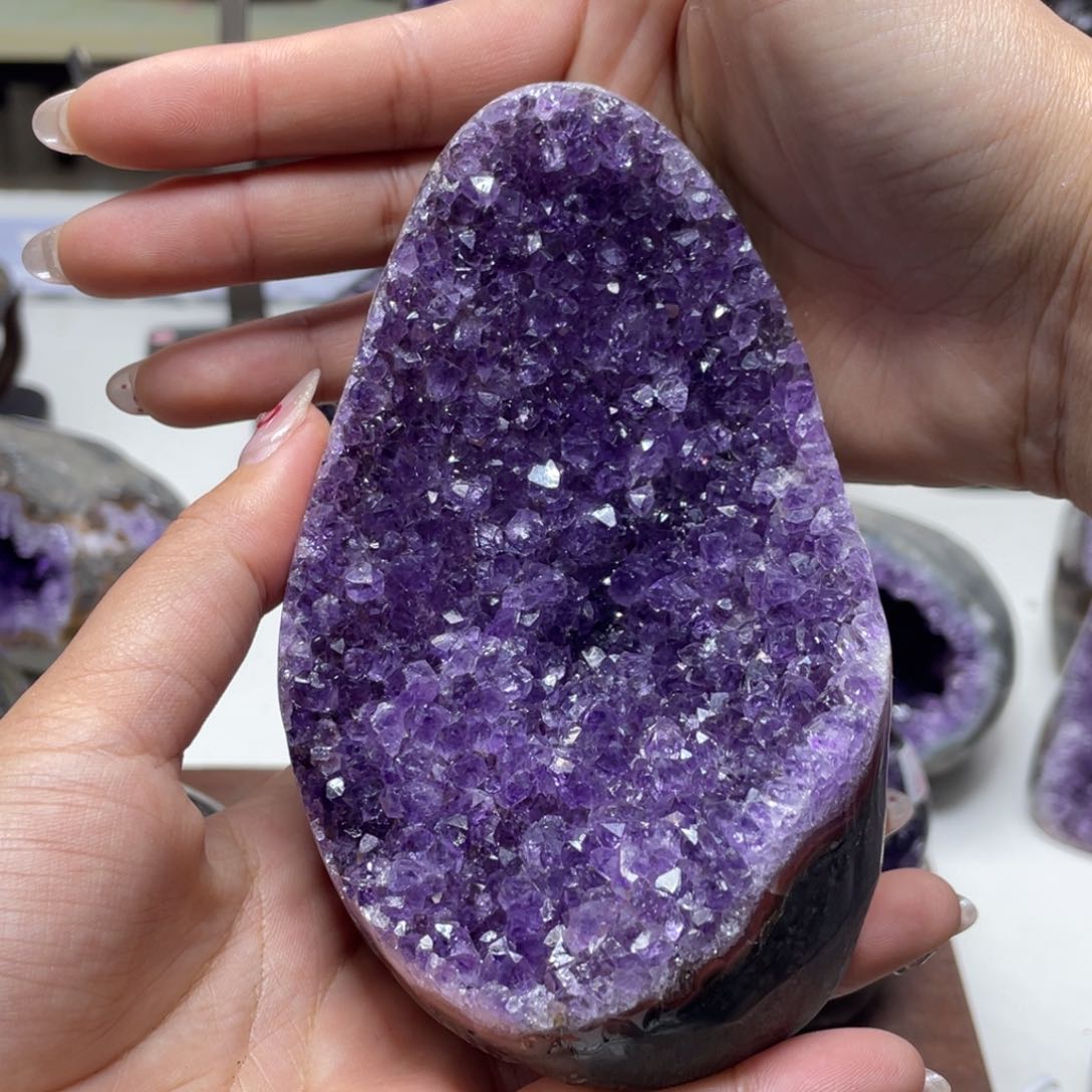 紫晶大型摆件（非配饰）未镶嵌