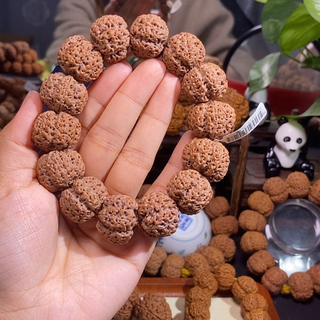 金刚菩提手串最***人k1树王23mm