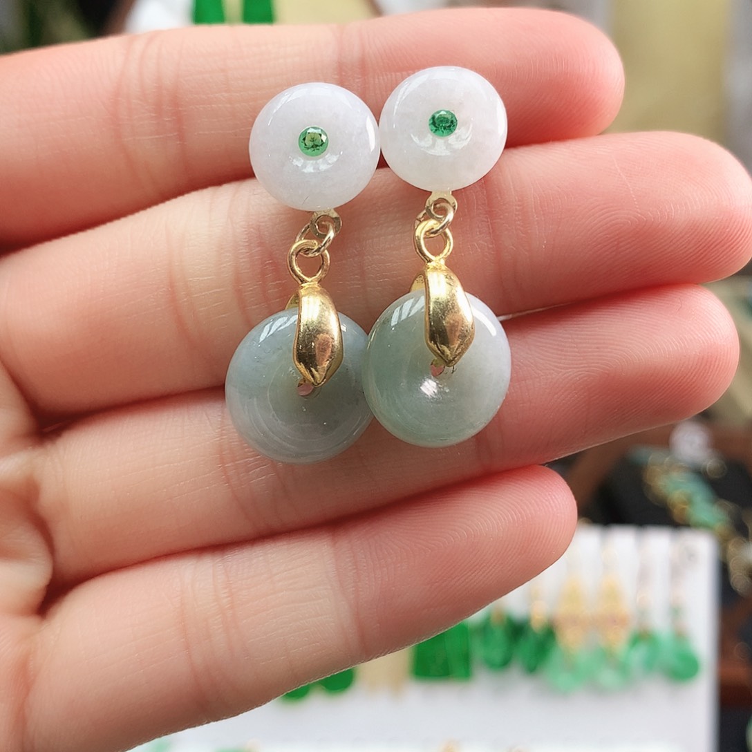 翡翠耳饰未镶嵌耳饰