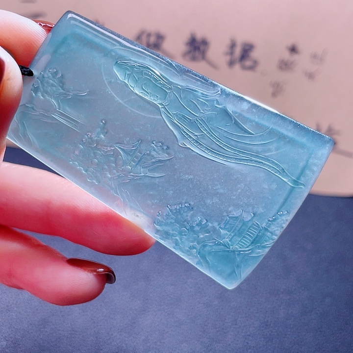 翡翠吊坠(不含链)未镶嵌