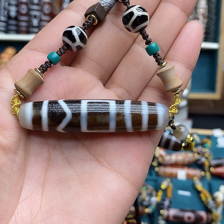 玛瑙/玉髓颈饰合金