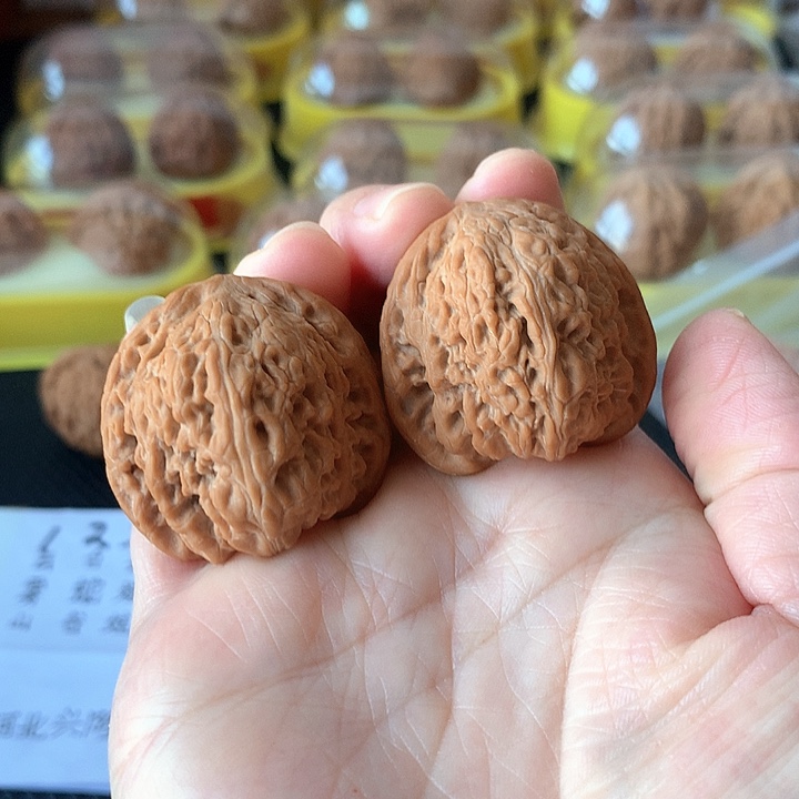 文玩核桃吊坠3.68尺红玛瑙