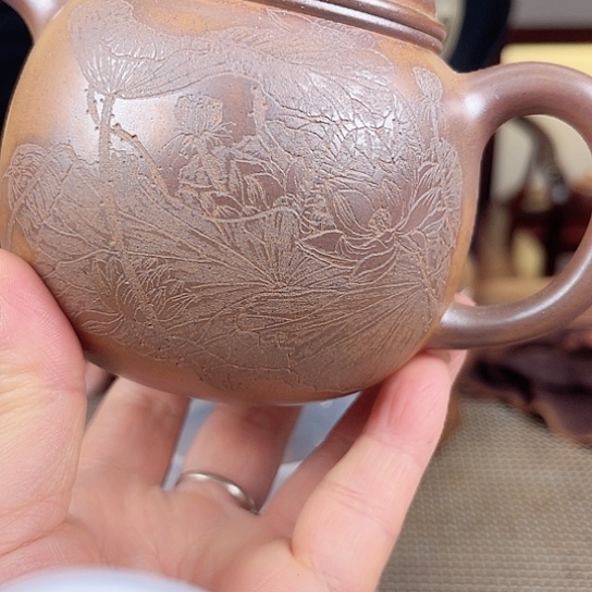 紫砂茶壶不***3今天是不是很
