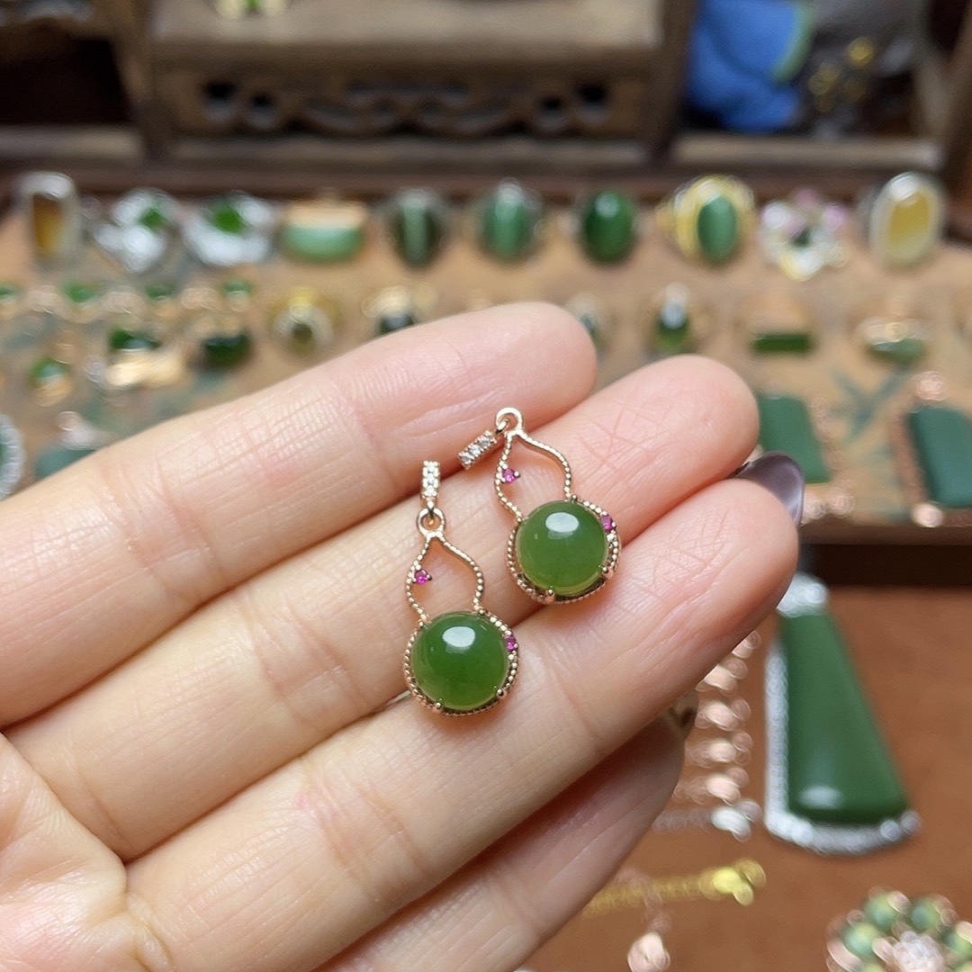 和田玉（碧玉）银S925镶嵌吊坠(赠链)耳环