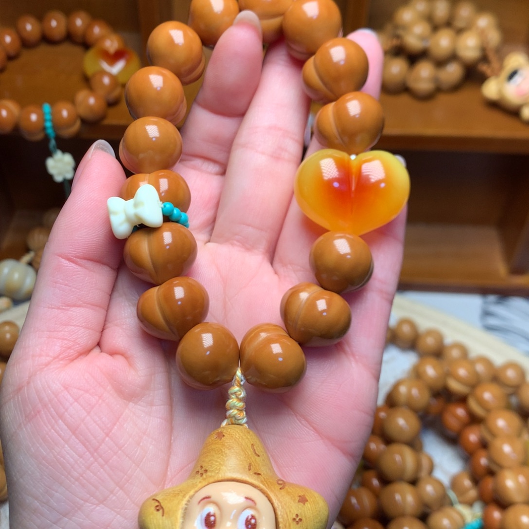 把件猴头核桃16玻璃底定制