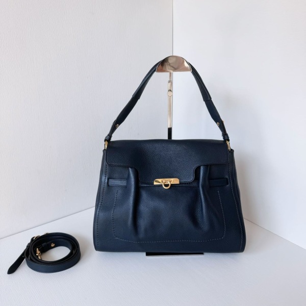 菲拉格慕/95新/包包/250327MM0024/C14103616343