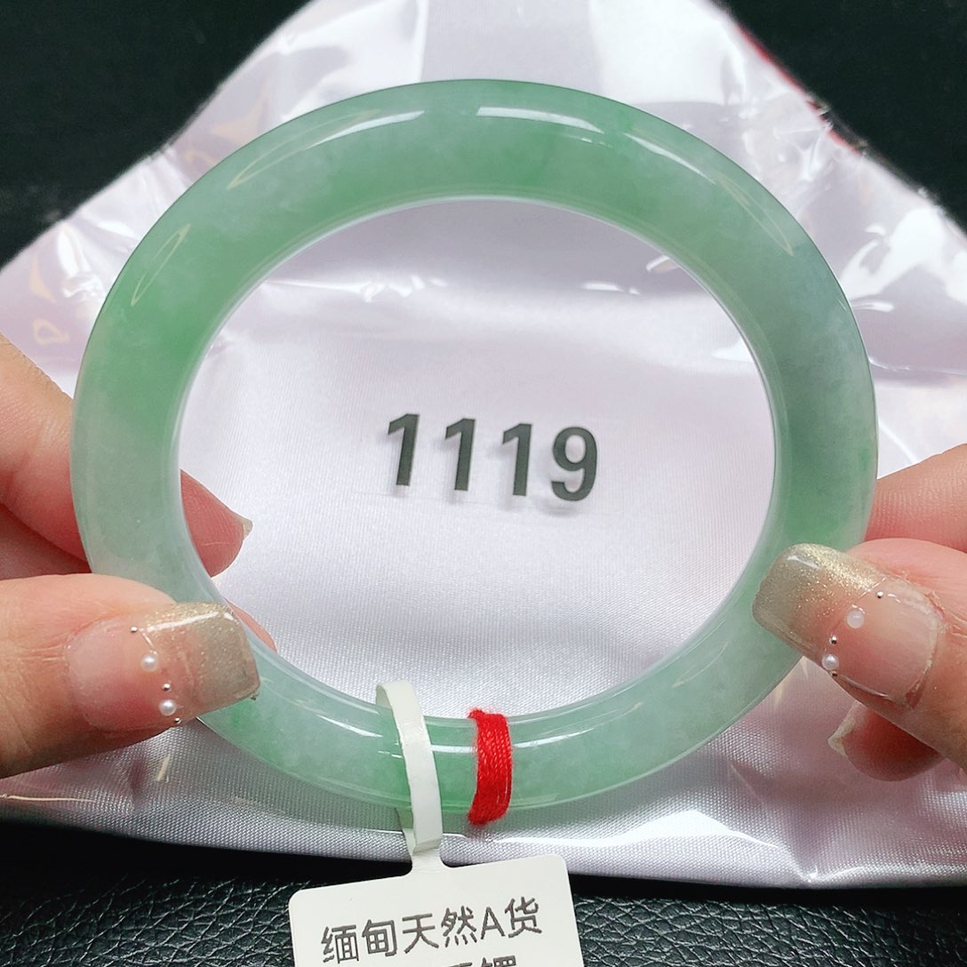 未镶嵌手镯翡翠圆条
