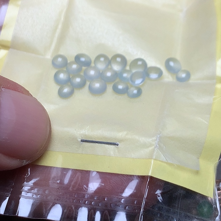 定制翡翠未镶嵌戒指