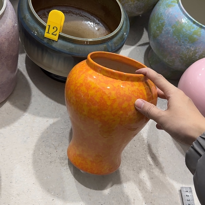 琉璃手工艺品有孔