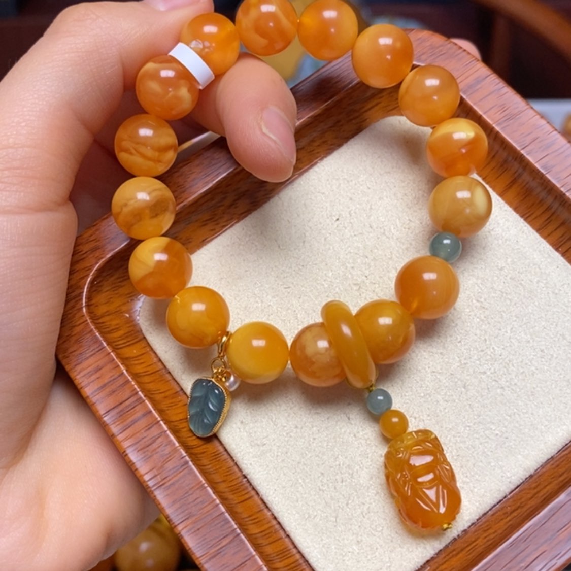 【闪购商品】蜜蜡手链未镶嵌手串