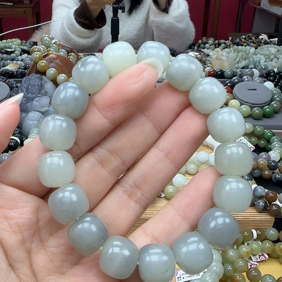 和田玉手链未镶嵌