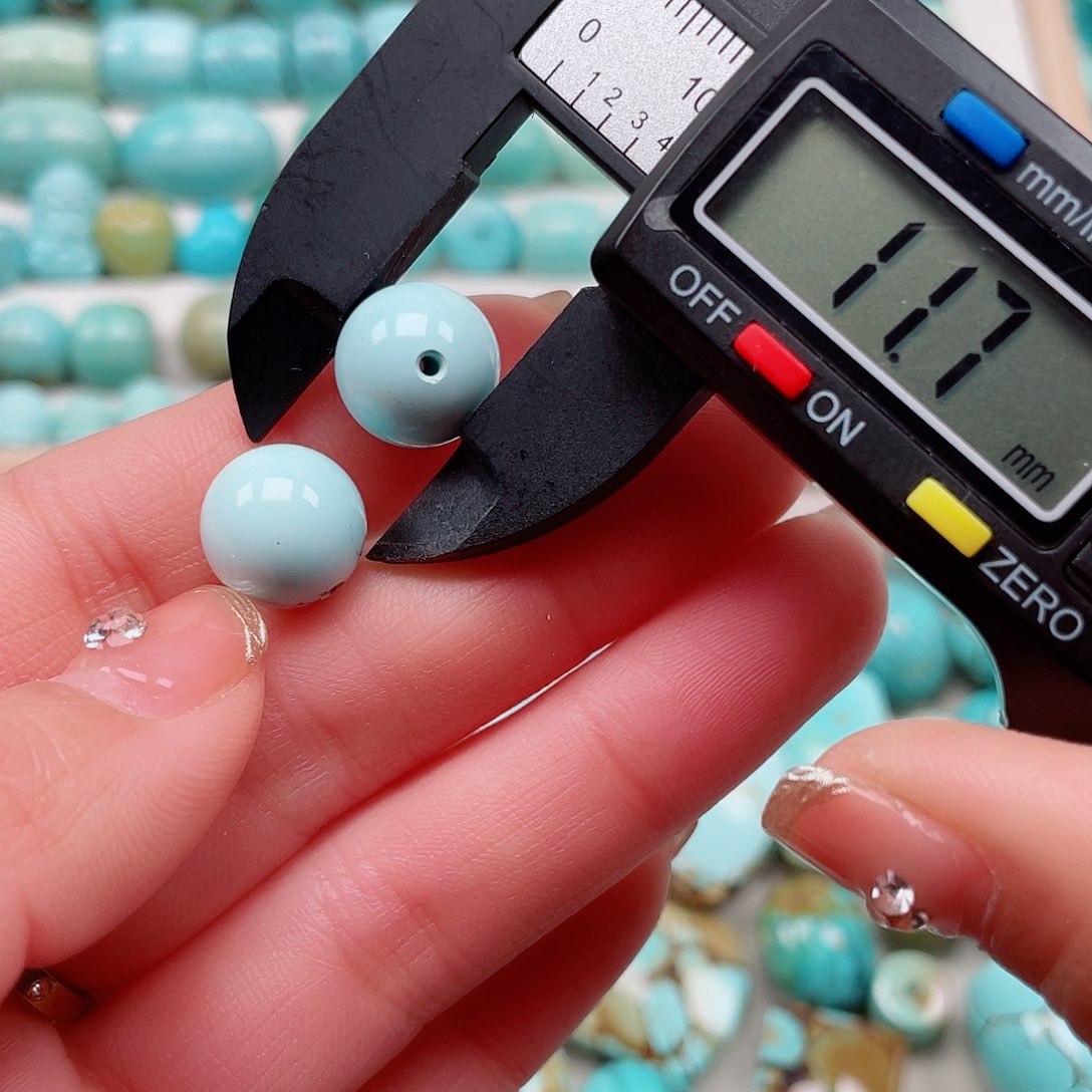 绿松石配饰未镶嵌