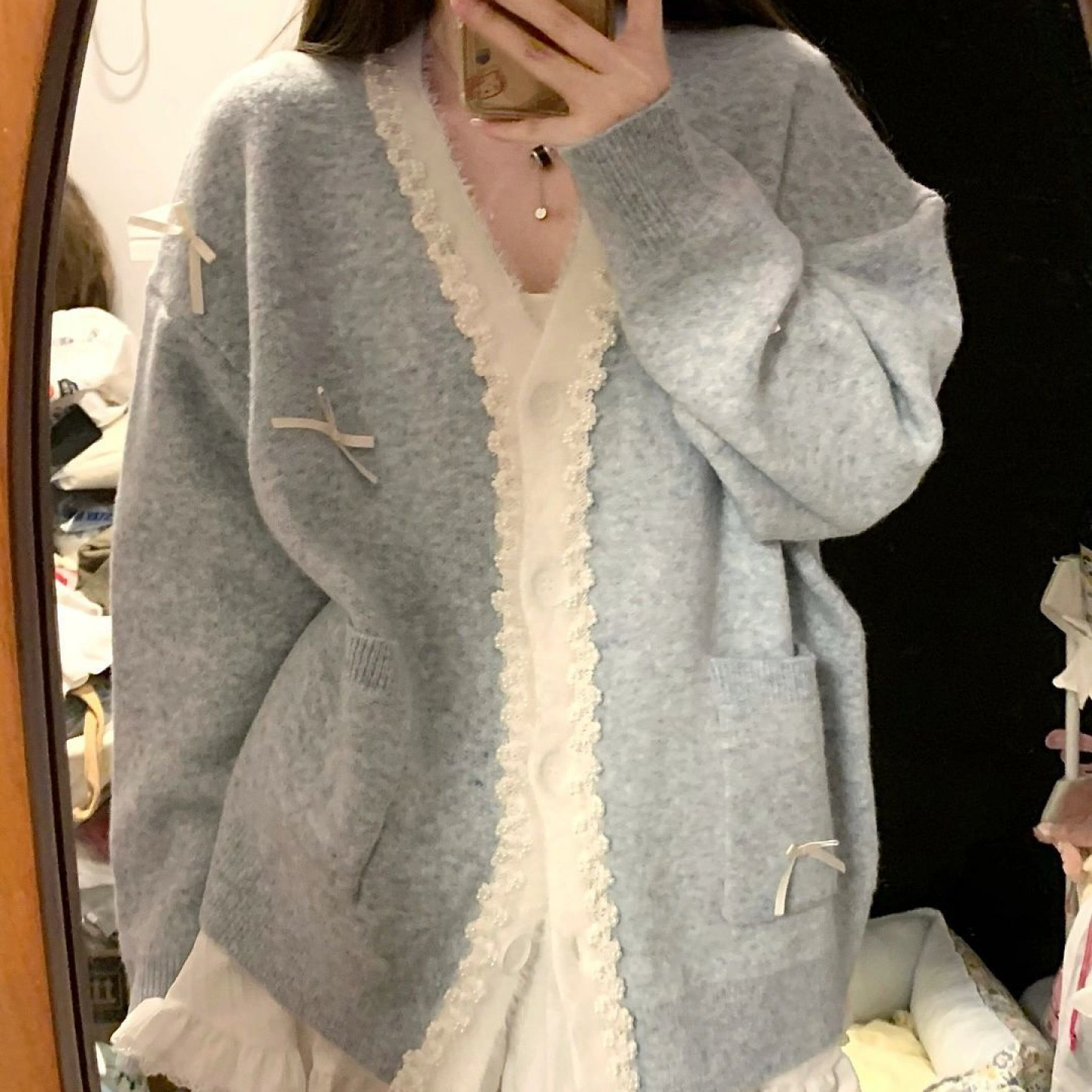 韩系软糯温柔风v领毛衣外套女春秋慵懒风蝴蝶结显瘦外搭开衫上衣