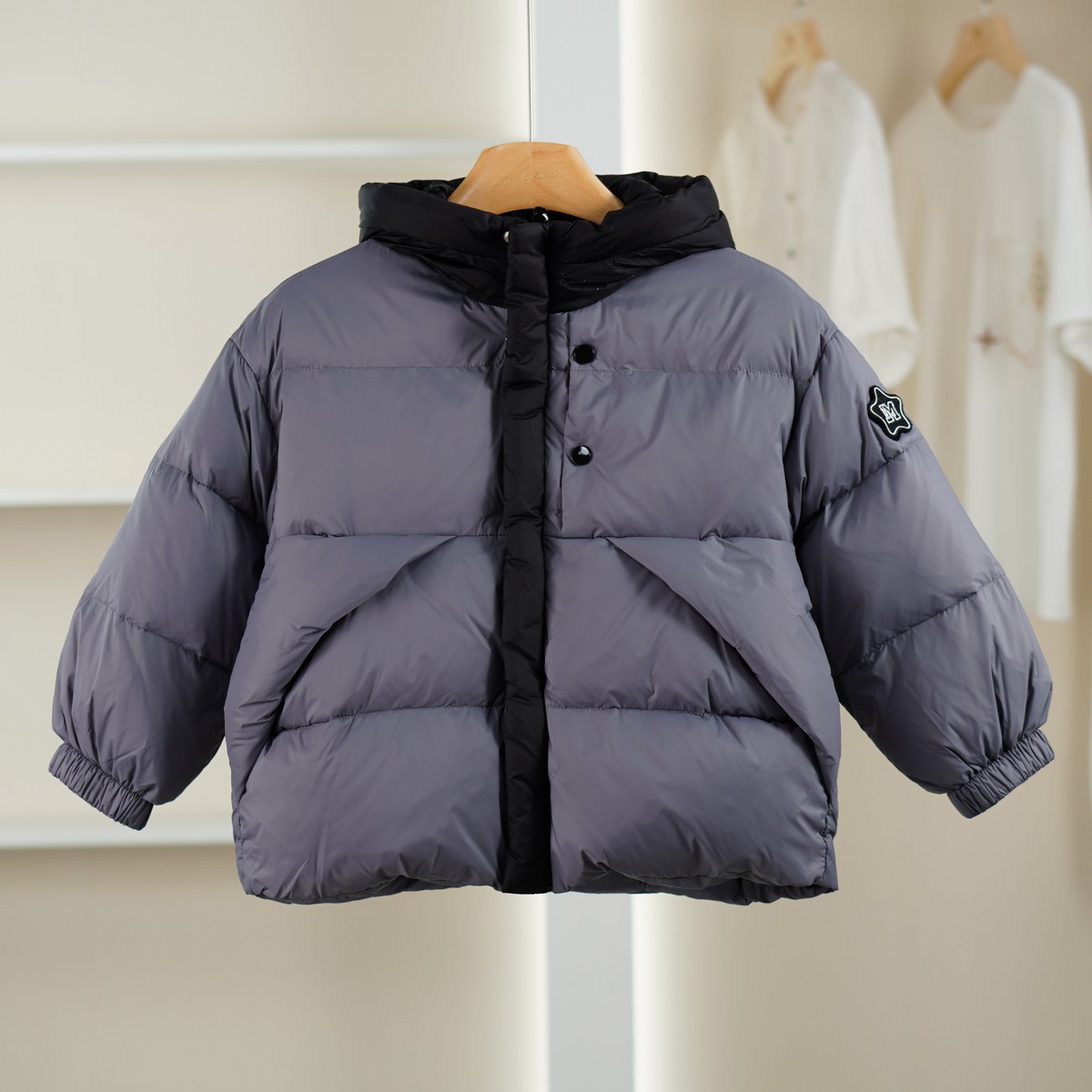 麦迪尚品 一路童行【植】31129464 拼色羽绒服儿童冬季专柜撤柜