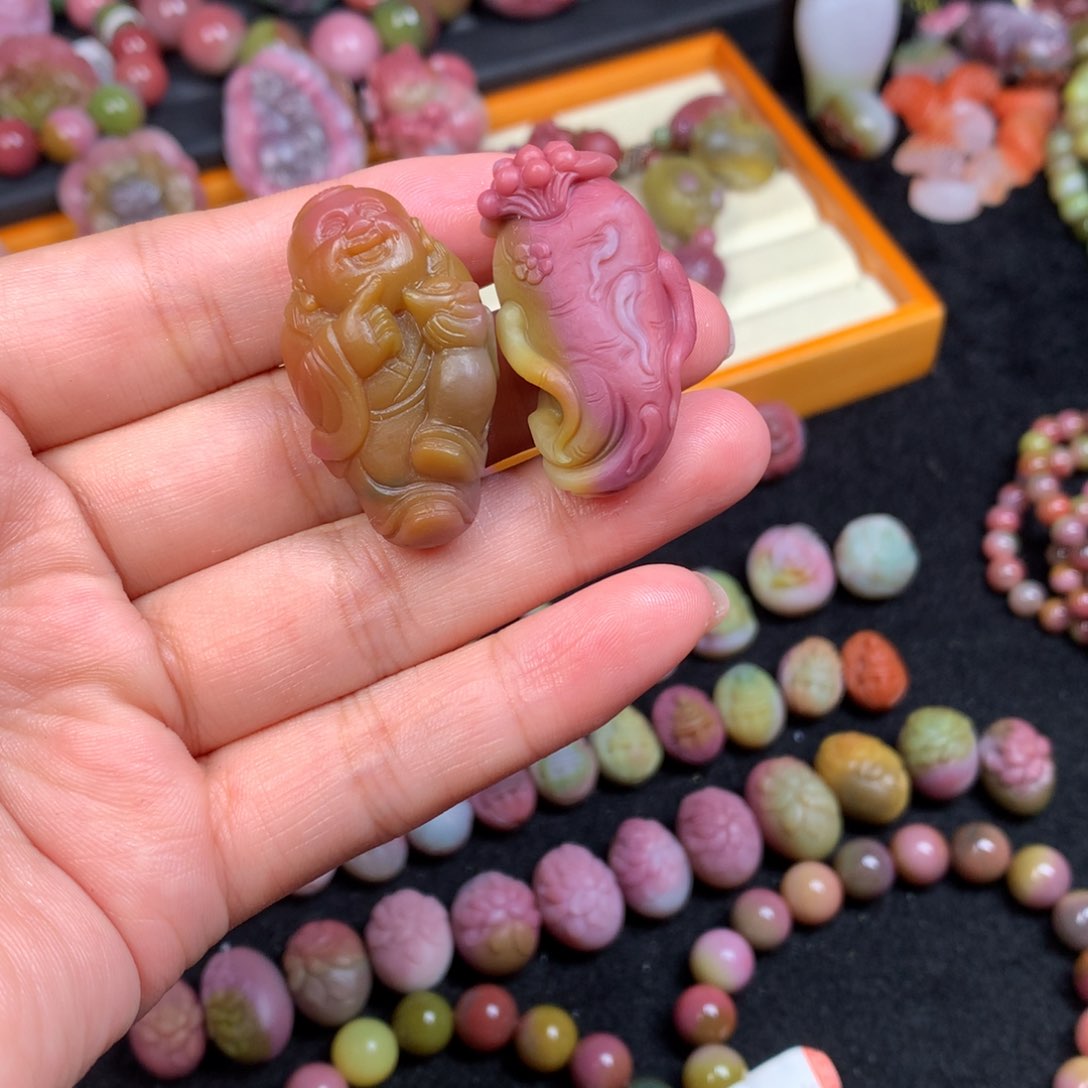 玛瑙/玉髓吊坠(赠链)未镶嵌