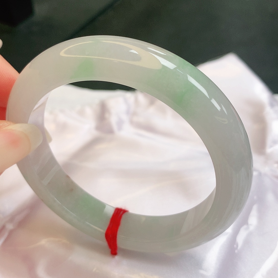 【闪购商品】翡翠手镯未镶嵌缅甸天然a货翡翠