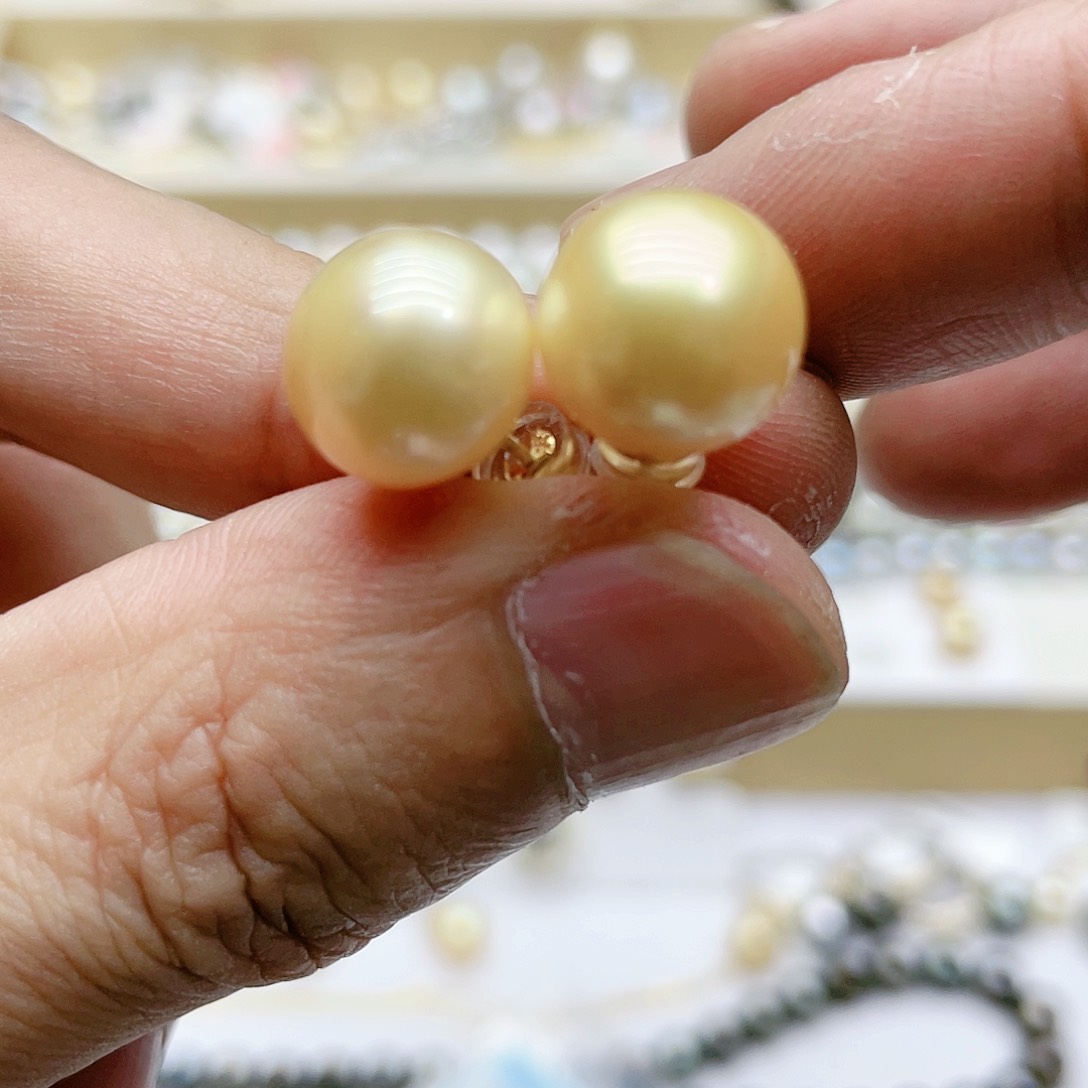 银S925镶嵌海水珍珠耳饰