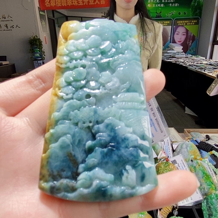 颈饰未镶嵌翡翠翡翠