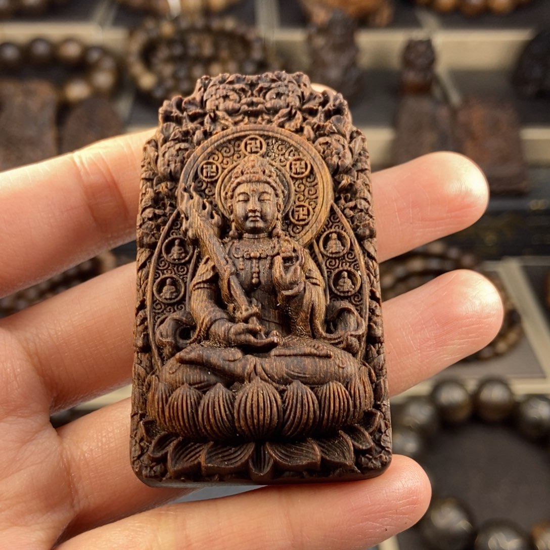 沉香木吊坠天*越南芽庄白棋楠