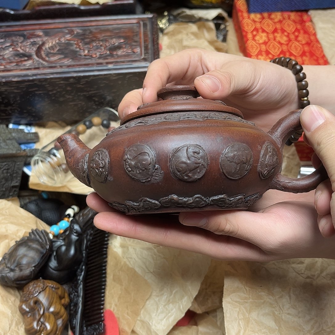 大叶紫檀（黑酸枝木类）