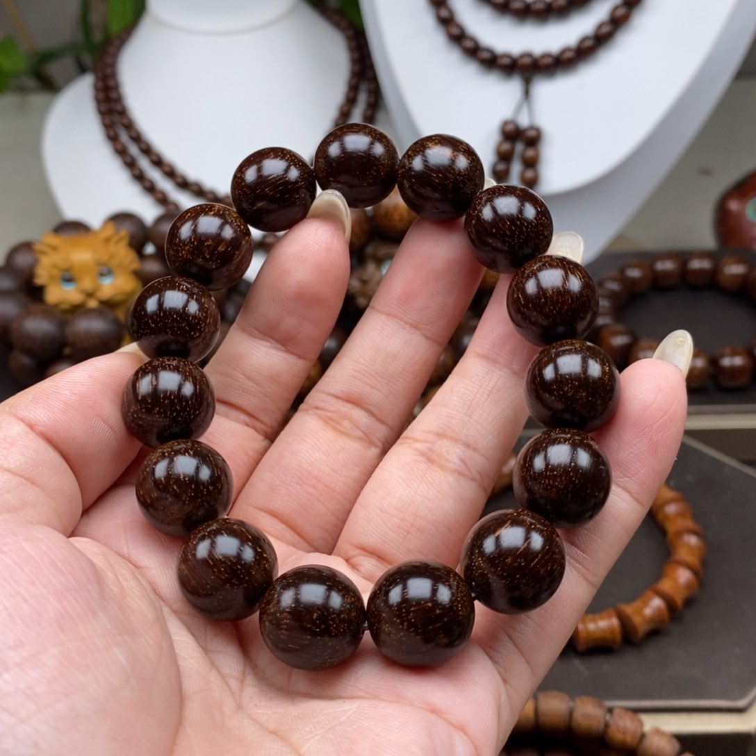 贡木手串/手链贡木1.5黑爆星