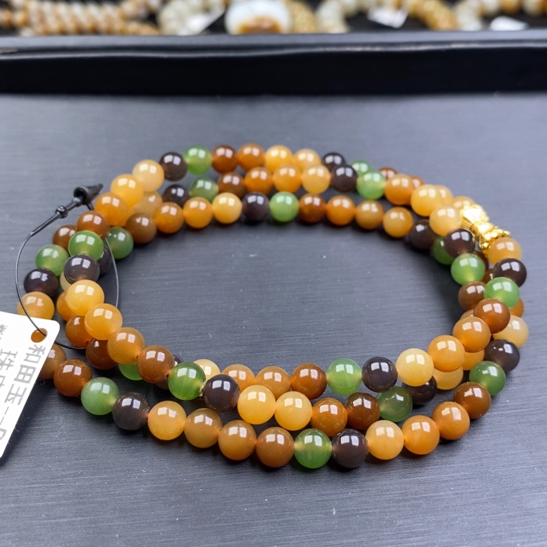 和田玉未镶嵌手串