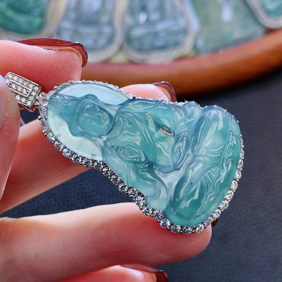 翡翠颈饰银S925镶嵌翡翠