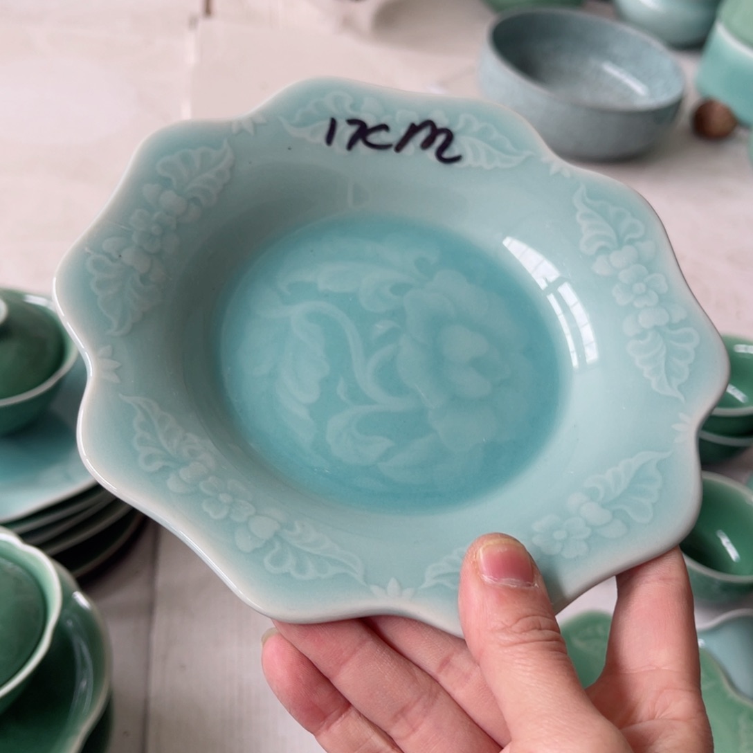 瓷片哈哈哈哈哈哈哈