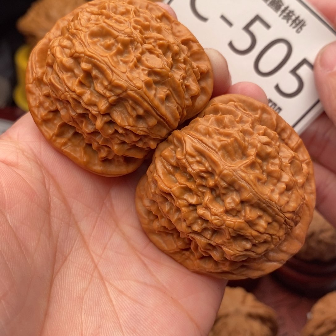 文玩核桃把件玉麒麟46