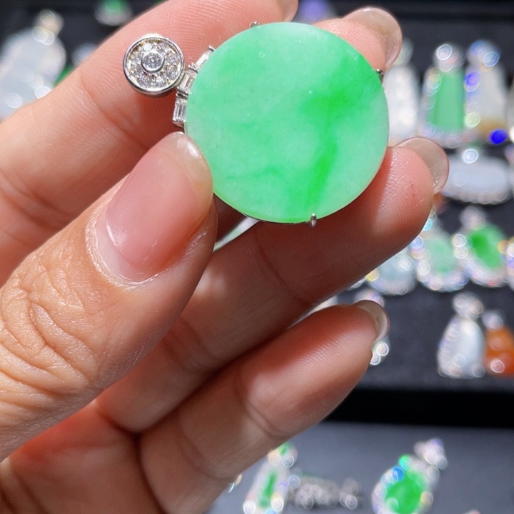 翡翠银S925镶嵌颈饰