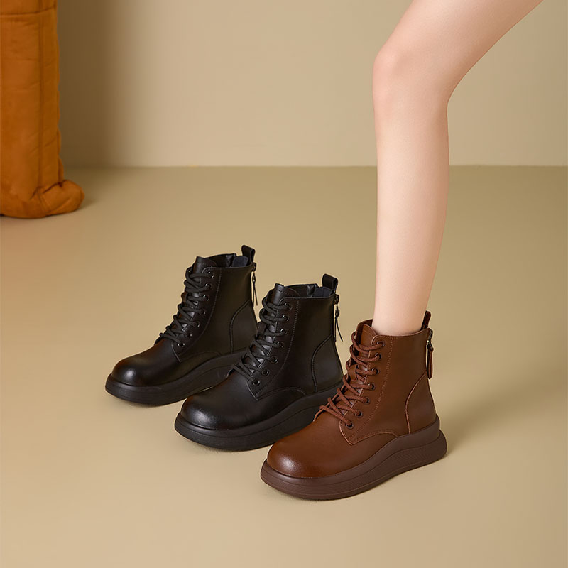 2025秋冬新款全真皮休闲马丁靴ins时尚平跟后拉链舒适中筒靴女