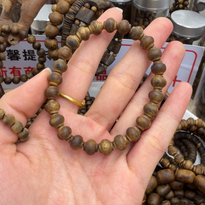 沉香沉香香囊奇楠沉香灯笼珠单圈