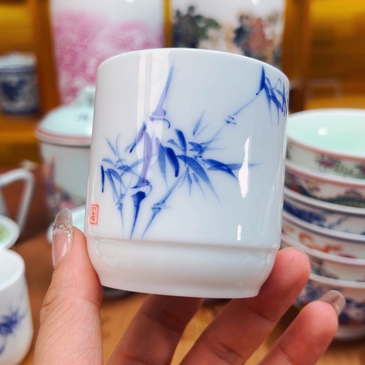 景德镇陶瓷名族碗