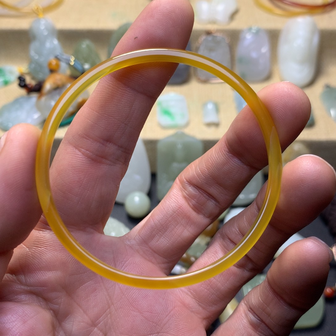 手镯玛瑙/玉髓未镶嵌